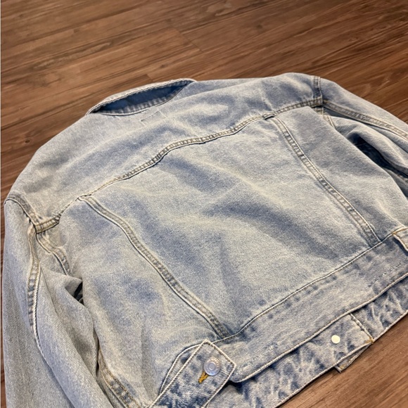 Light Blue Denim Jacket - Picture 6 of 8